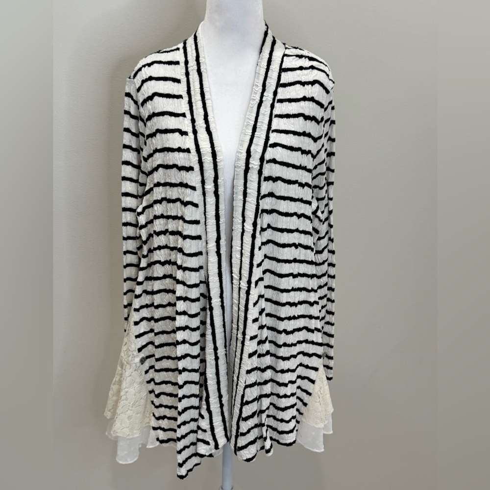 Olivia Sky NWT Striped Lace Trim Cardigan Size 1X